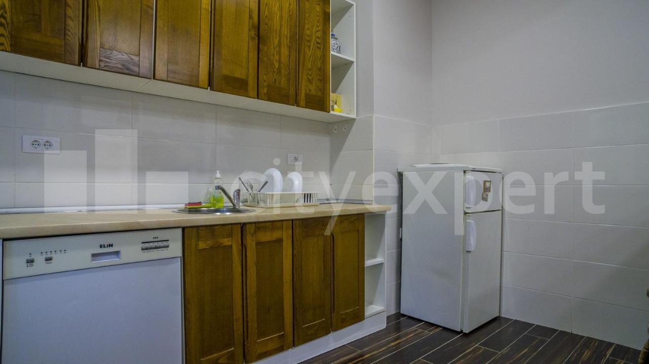 Downtown Apartment In Walk Zone With 3 Bedrooms And Garage Novi Sad Eksteriør billede